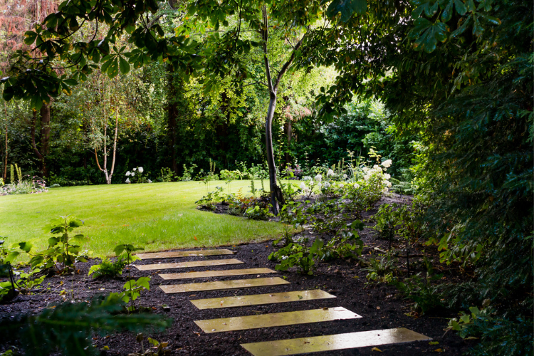 hidden garden path