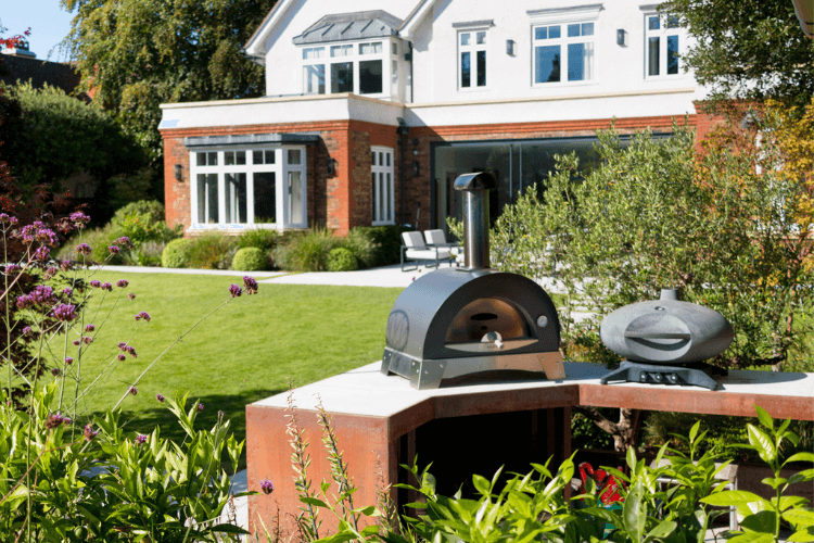 garden pizza oven