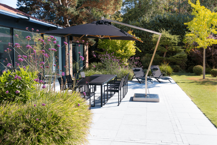 Cantilever Parasol